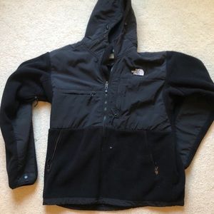 North Face Hooded Denali Jacket - Size Large